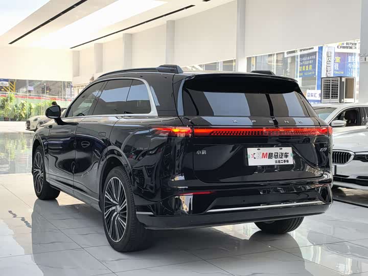 Фото 16 - XPeng G9