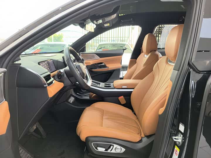 Фото 4 - XPeng G9