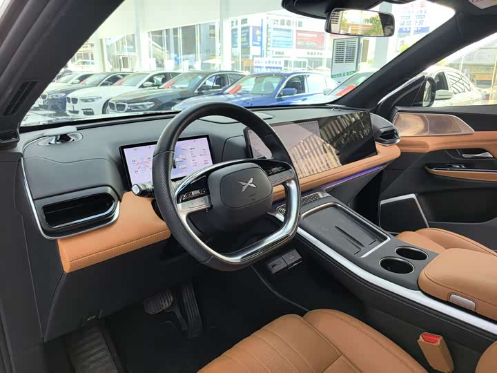 Фото 5 - XPeng G9