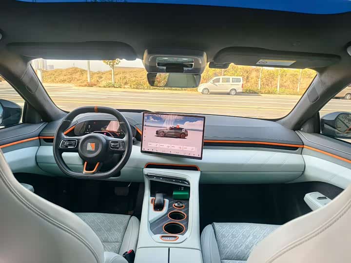 Фото 5 - Zeekr 001