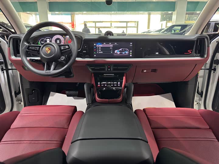 Фото 9 - Porsche Cayenne