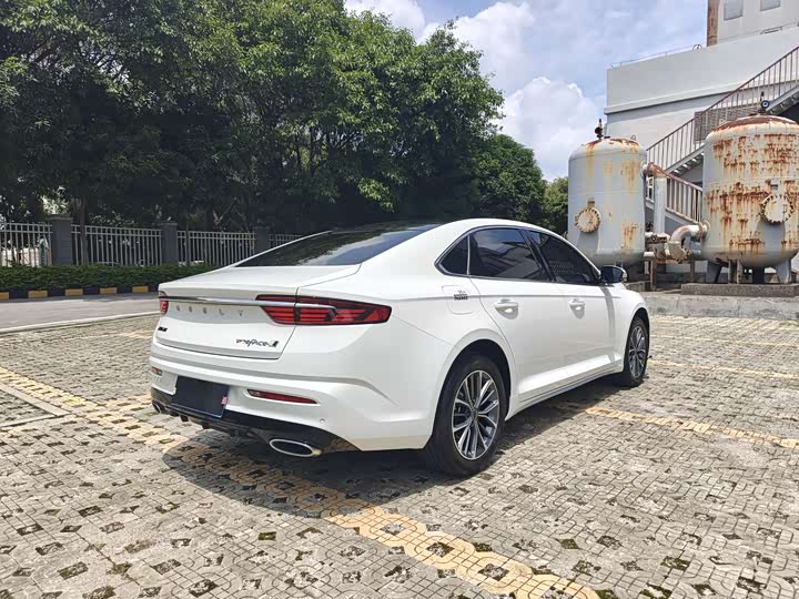 Фото 17 - Geely Preface