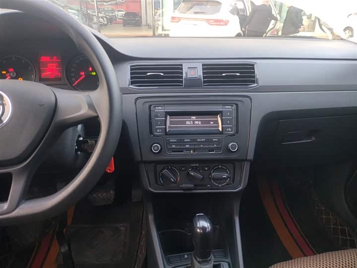 Фото 12 - Volkswagen Santana