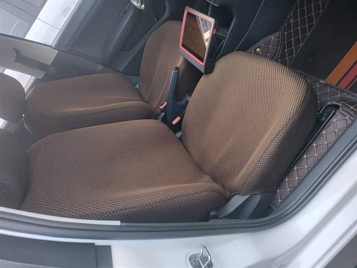 Фото 24 - Volkswagen Santana