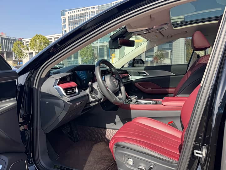 Фото 10 - Hongqi H5