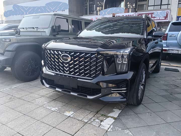 Фото 1 - GAC Trumpchi GS8