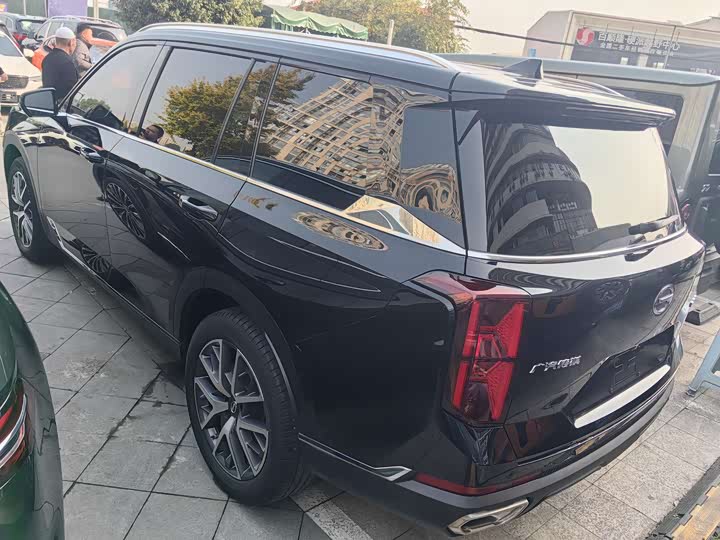 Фото 15 - GAC Trumpchi GS8