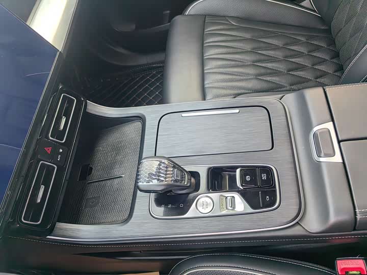 Фото 8 - GAC Trumpchi GS8