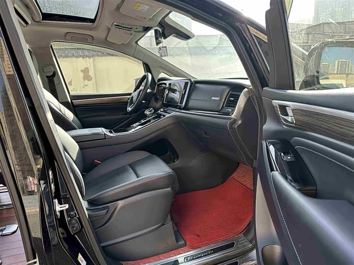 Фото 10 - GAC Trumpchi M8