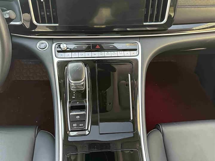 Фото 6 - GAC Trumpchi M8