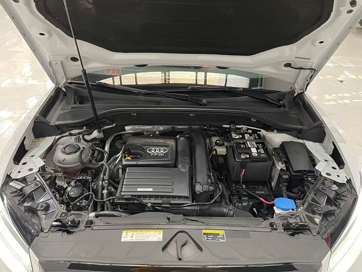 Фото 19 - Audi Q2L