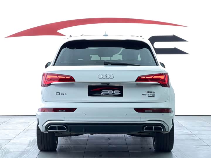 Фото 27 - Audi Q5L