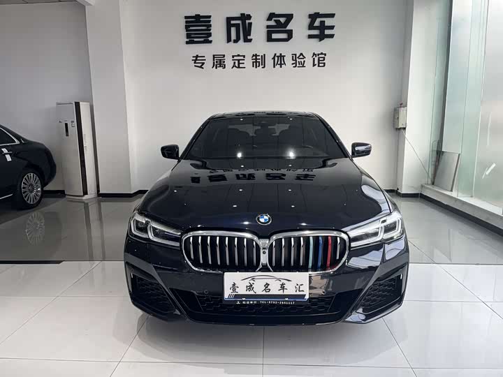 Фото 2 - BMW 5 Series