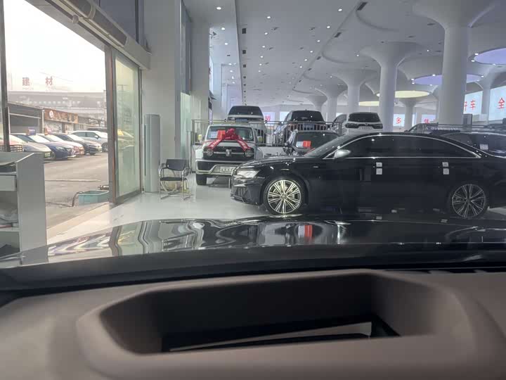 Фото 21 - BMW 5 Series