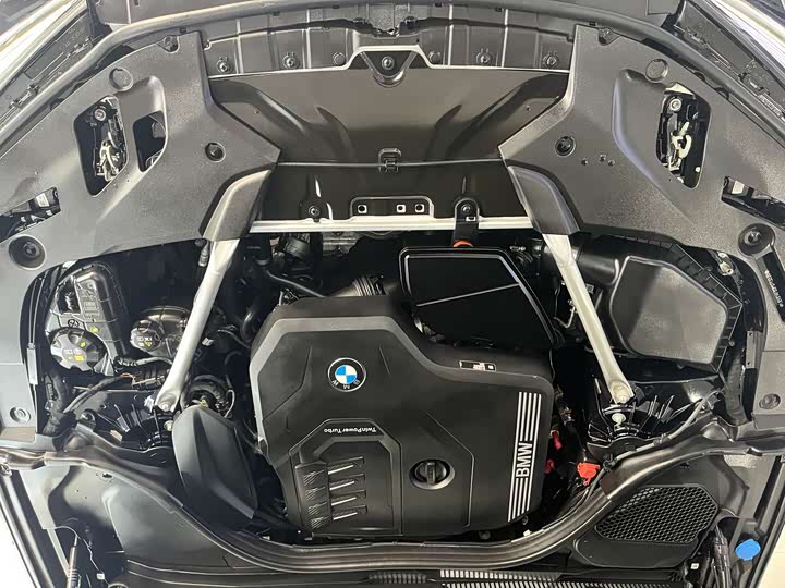 Фото 25 - BMW 5 Series