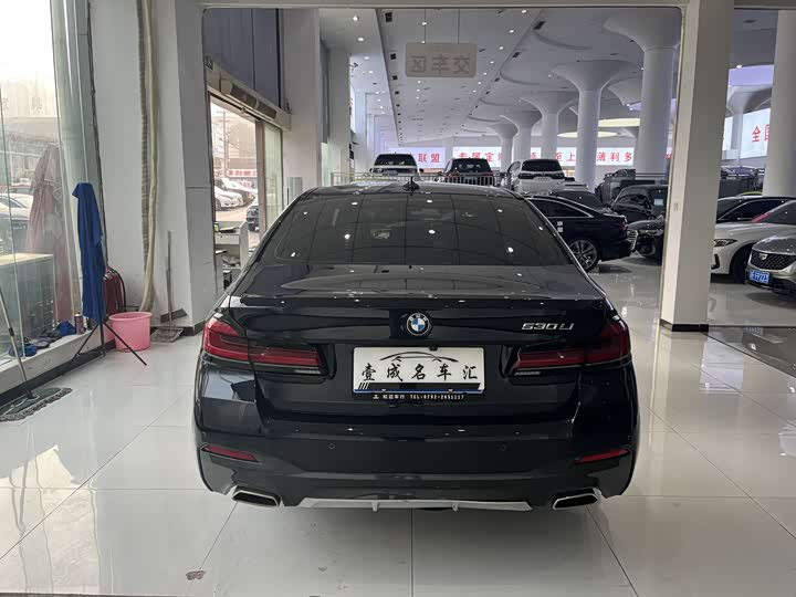 Фото 5 - BMW 5 Series