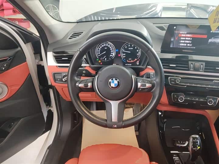 Фото 11 - BMW X2