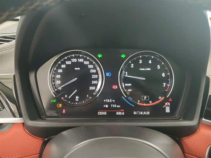 Фото 12 - BMW X2