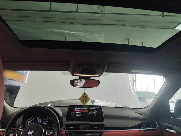 Фото 18 - BMW X2