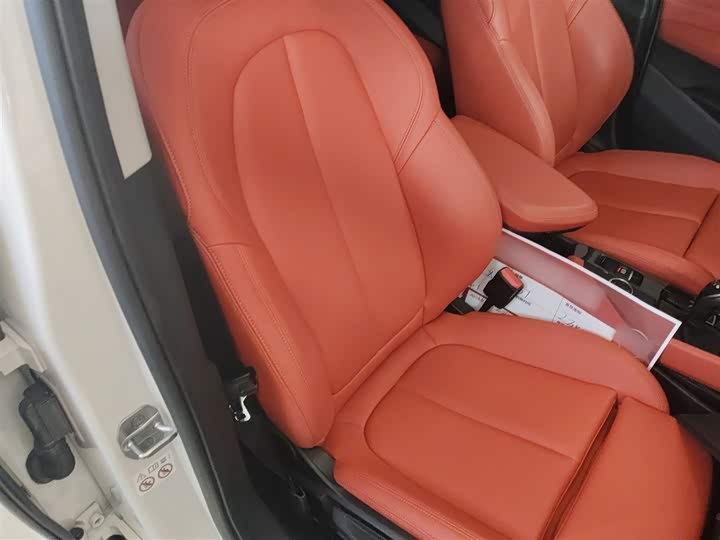 Фото 25 - BMW X2