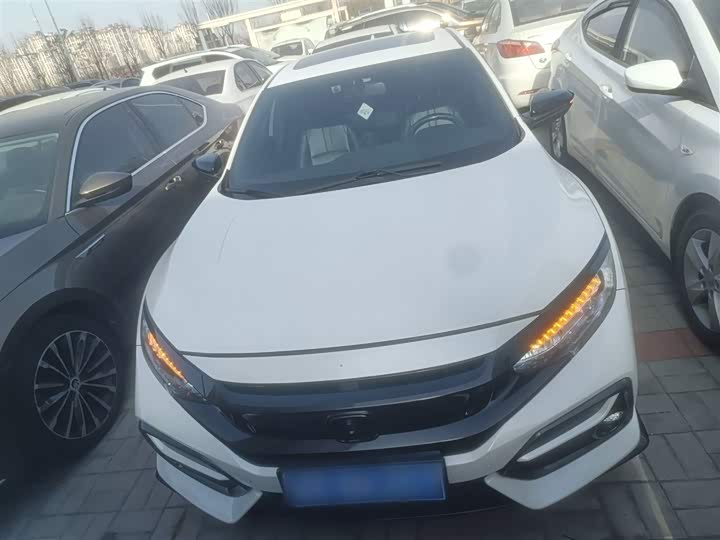 Фото 3 - Honda Civic