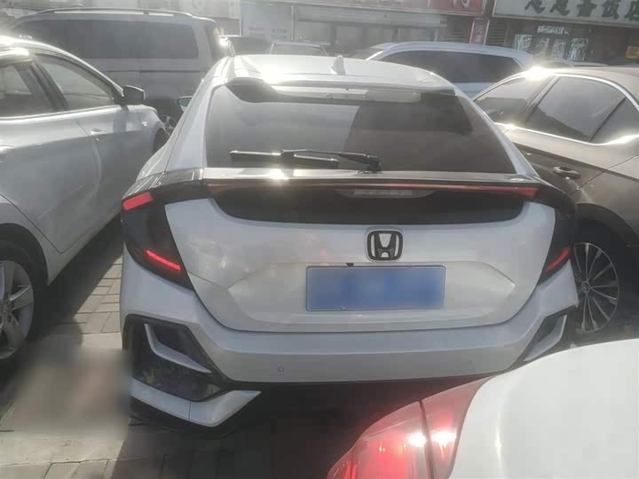 Фото 6 - Honda Civic