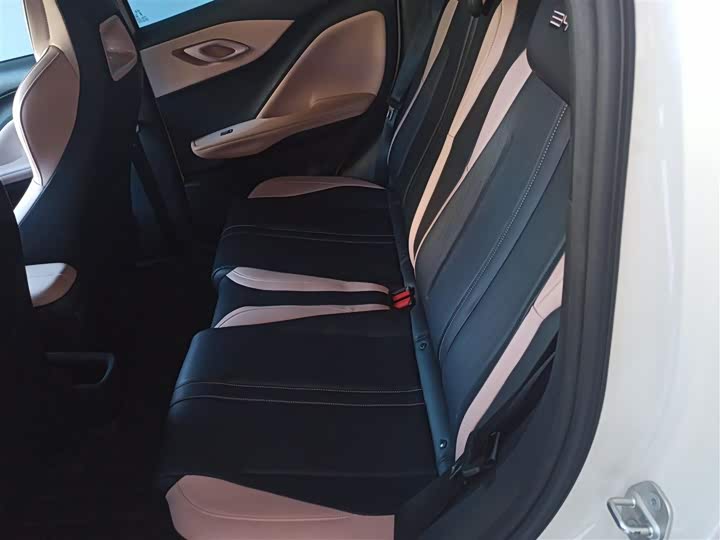 Фото 14 - BYD Seagull