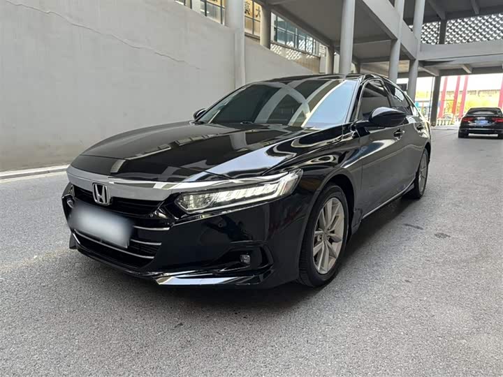 Фото 2 - Honda Accord