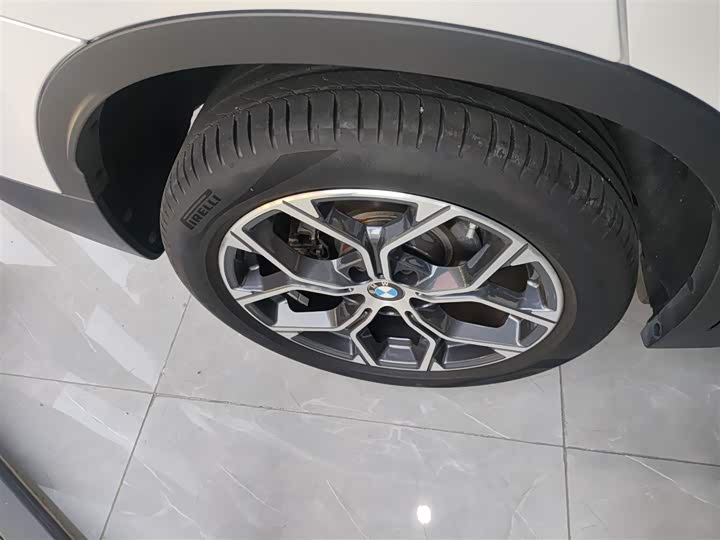 Фото 26 - BMW X1