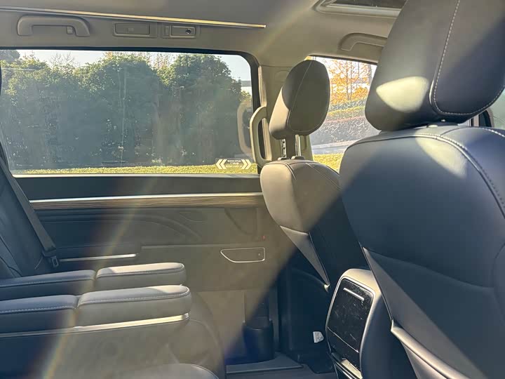 Фото 15 - GAC Trumpchi M8