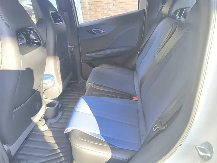 Фото 19 - BYD Seagull