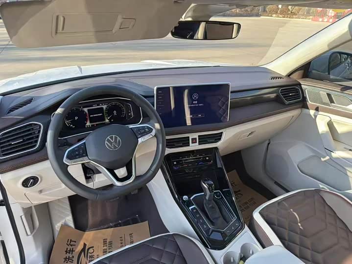 Фото 2 - Volkswagen Tayron