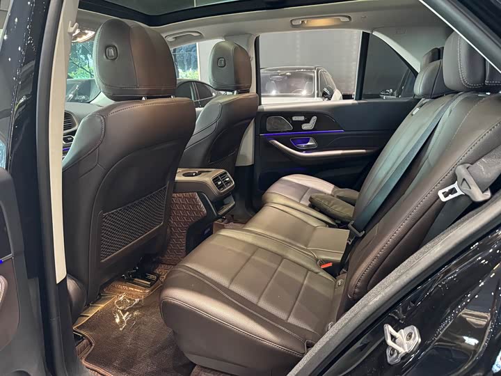 Фото 6 - Mercedes-Benz GLE-Class