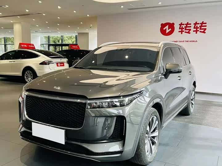 Фото 2 - LiXiang One