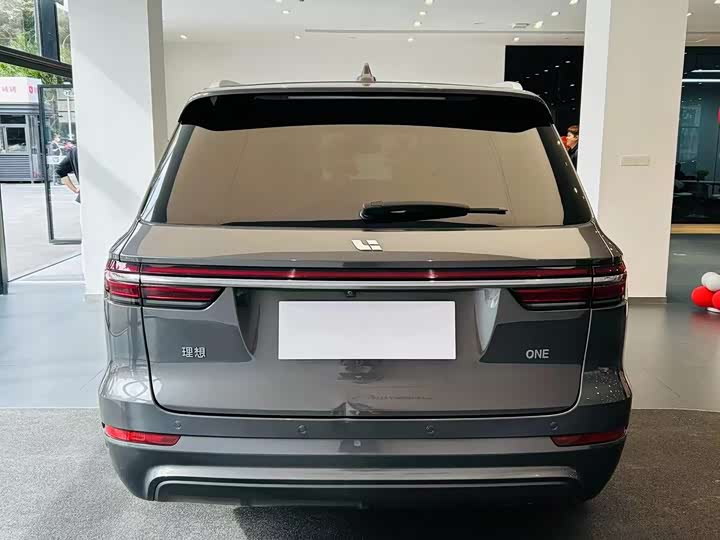 Фото 7 - LiXiang One