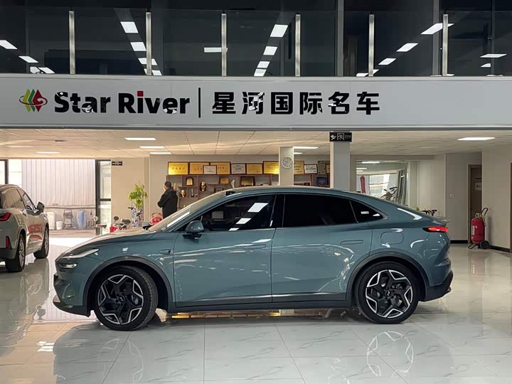 Фото 7 - Nio Onvo L60