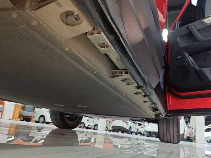 Фото 21 - Chery iCar 03T