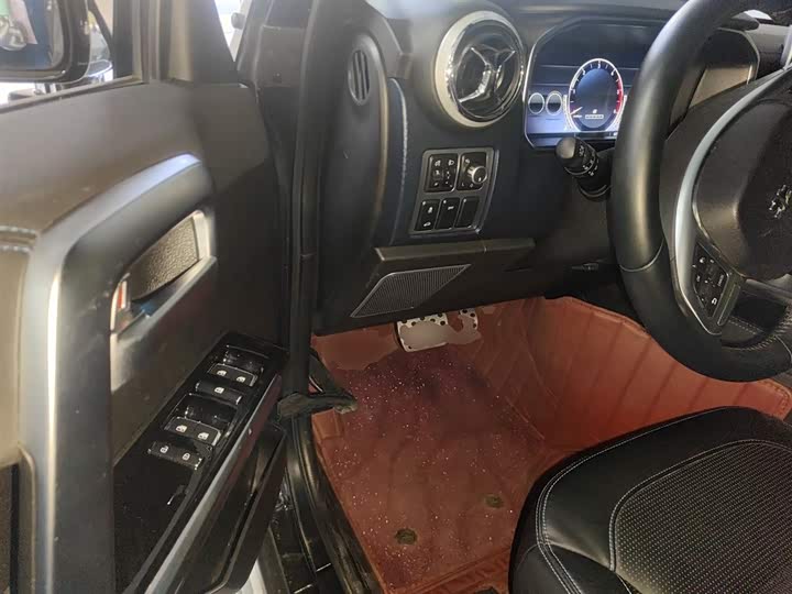 Фото 16 - BAIC Beijing BJ40