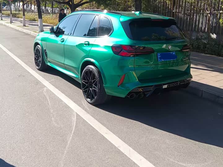 Фото 3 - BMW X5 M