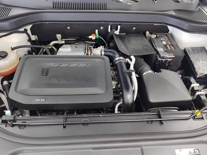 Фото 10 - Bestune T55