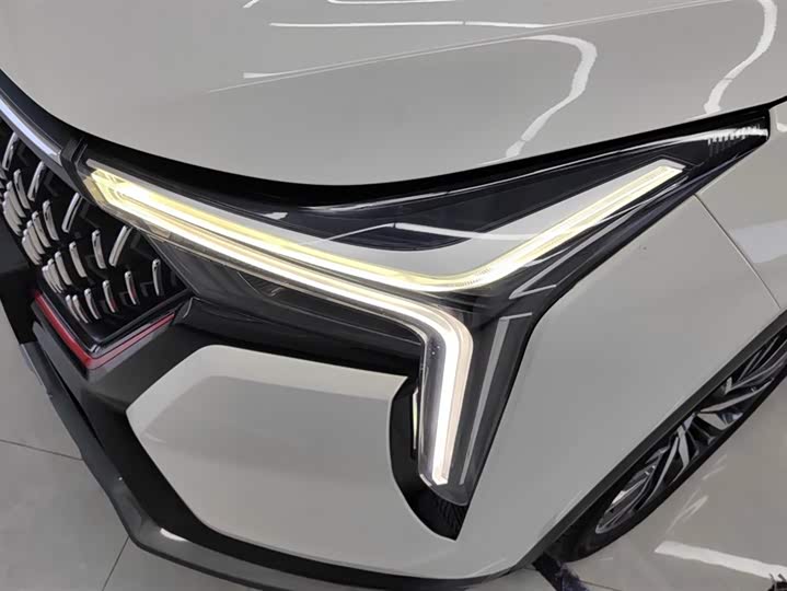 Фото 5 - Bestune T55