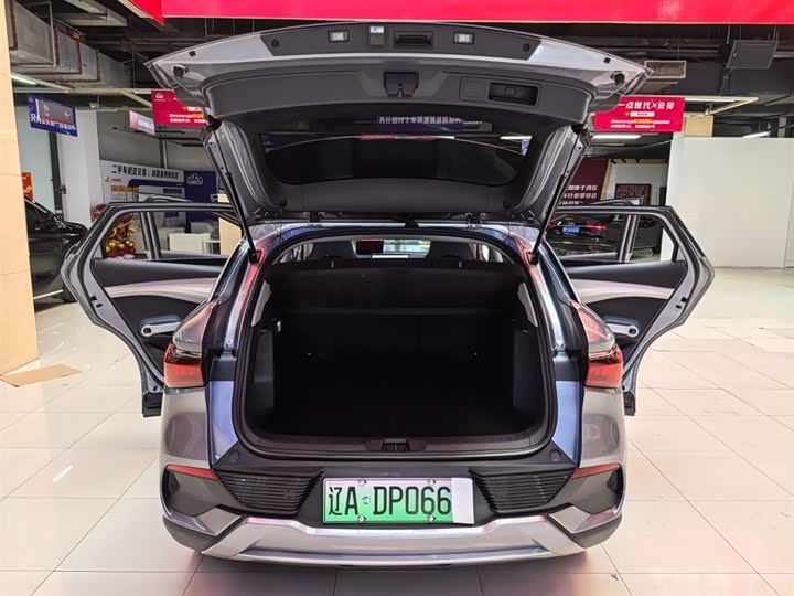 Фото 17 - BYD Yuan Plus