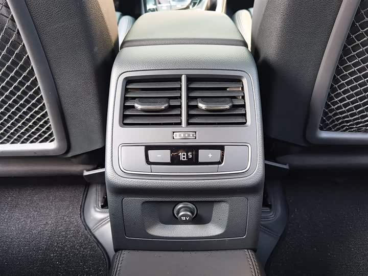 Фото 25 - Audi A5