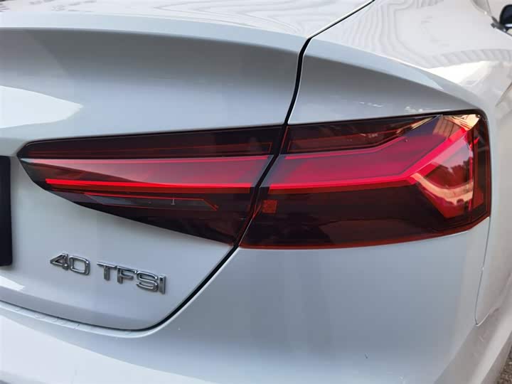 Фото 29 - Audi A5