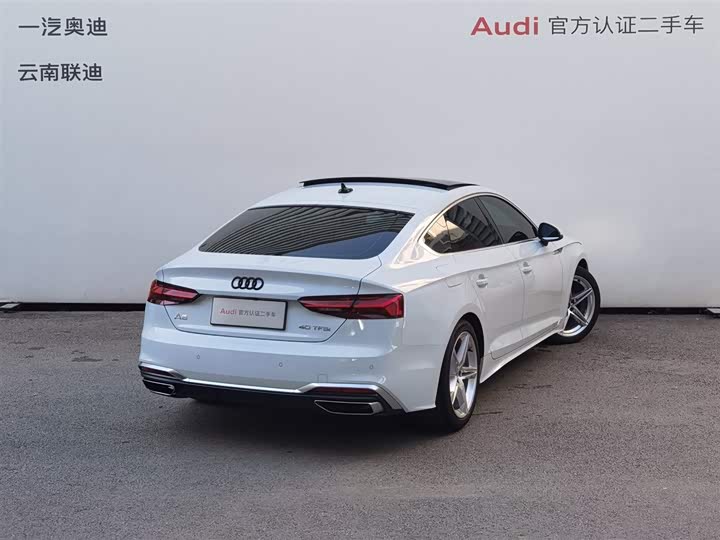 Фото 5 - Audi A5