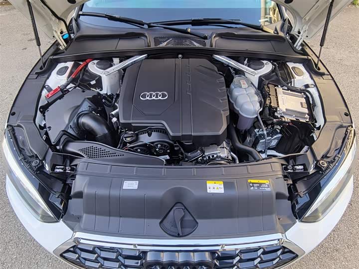 Фото 7 - Audi A5