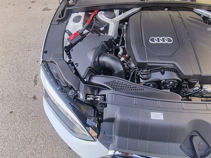 Фото 8 - Audi A5