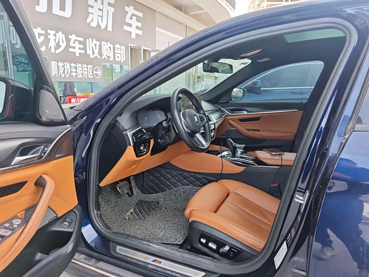 Фото 4 - BMW 5 Series