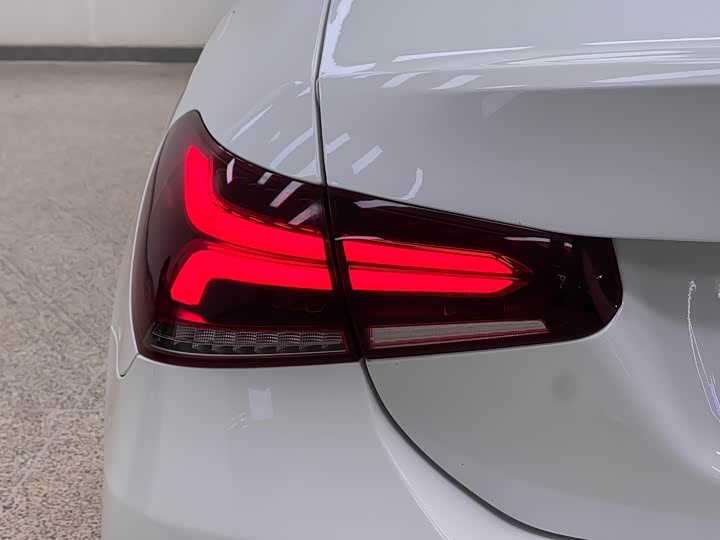 Фото 11 - Mercedes-Benz A-Class