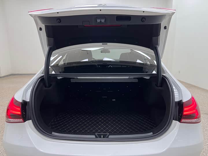 Фото 36 - Mercedes-Benz A-Class